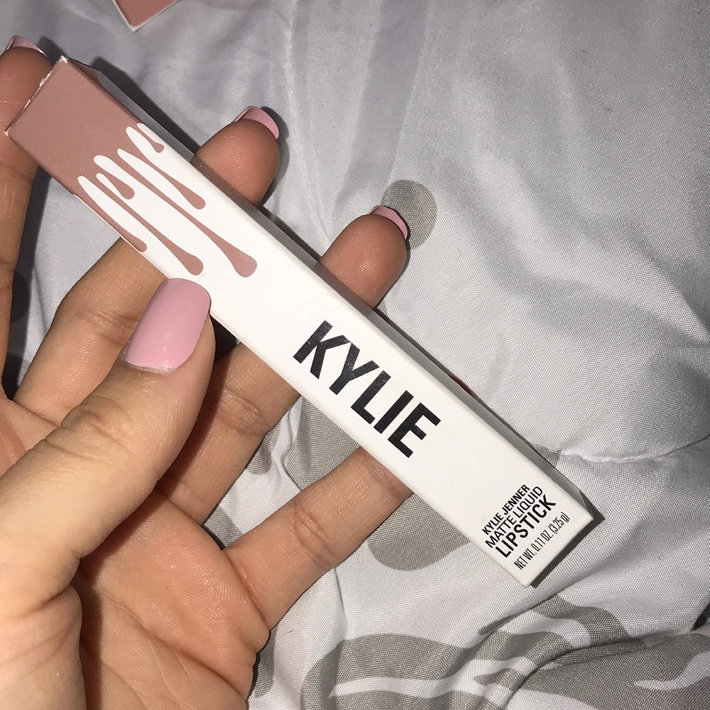 Kylie Jenner Maliboo Liquid Lipstick